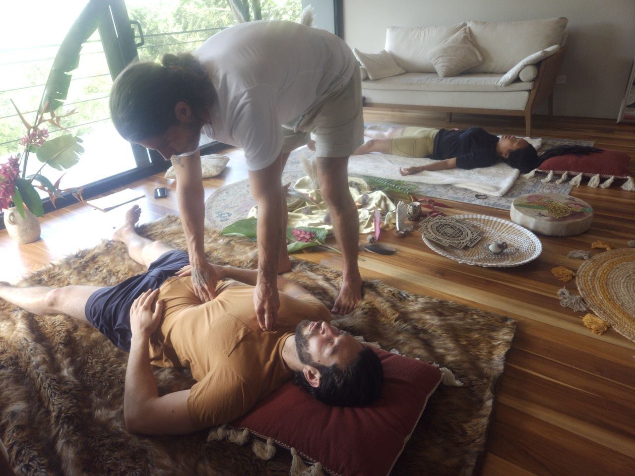 Hands-on abdominal work